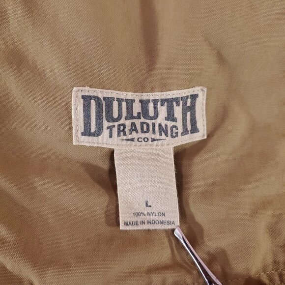Duluth Trading Co Mens Size Large Dry on the Fly Cargo Shorts Belted Tan Nylon - Picture 9 of 11